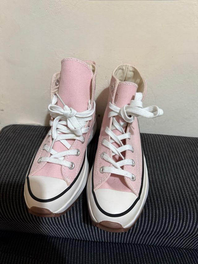Converse Chuck Taylor Pink