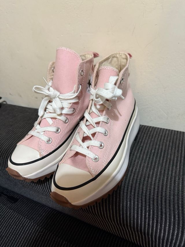 Converse Chuck Taylor Pink