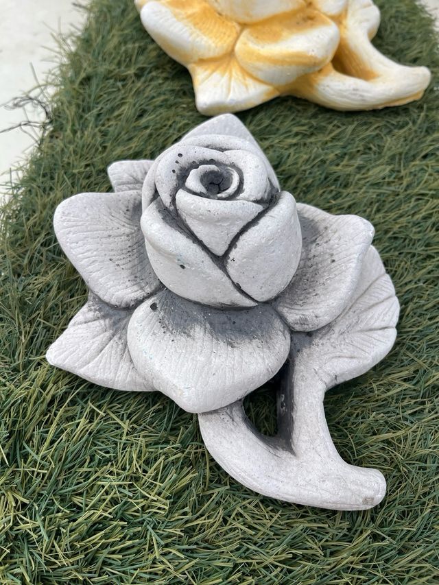 2 Adornos Flor piedra idel para decorarlo y colgar