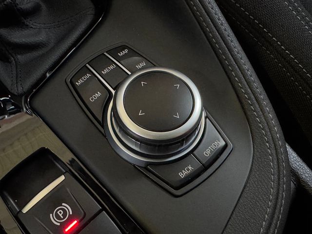 BMW X2 sDrive18i AT7