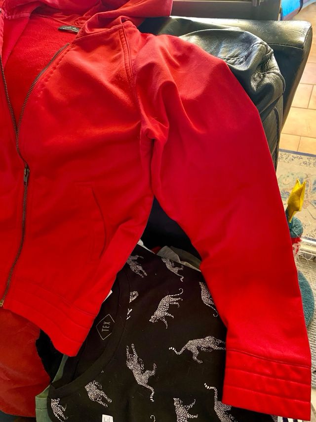 Chaqueta/Sudadera Roja ZARA M-L