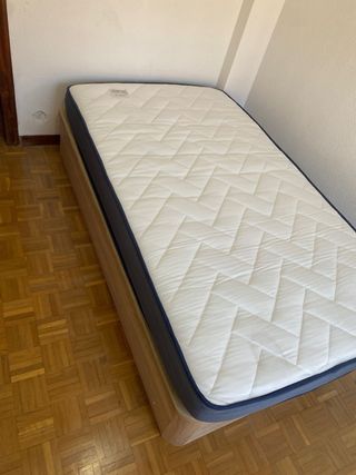 Canapé abatible 105x190 + colchón sin estrenar