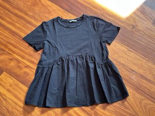 Camiseta negra Zara - Talla M