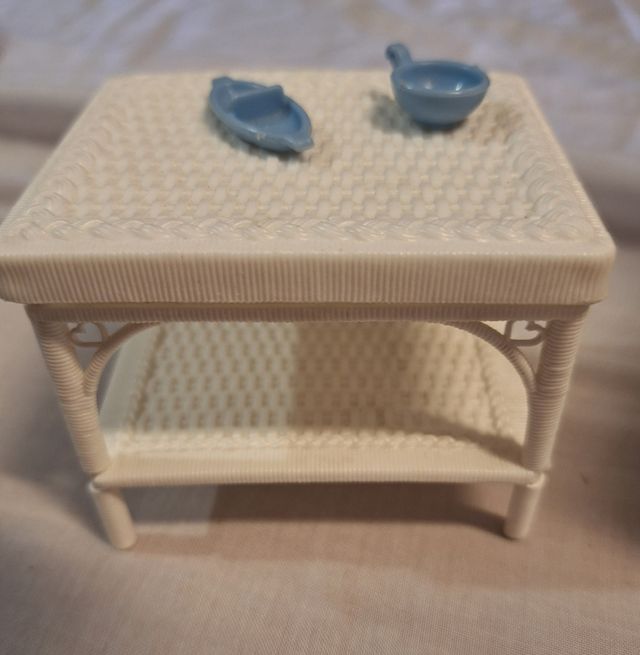 Poltrona estensibile e tavolino vintage Barbie Mattel