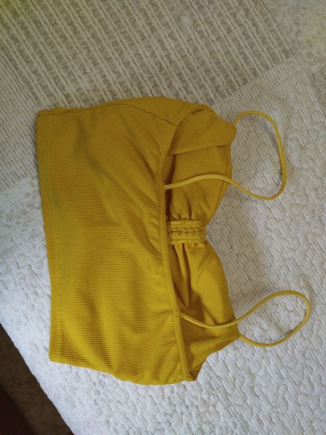 Top corto mostaza - Tirantes