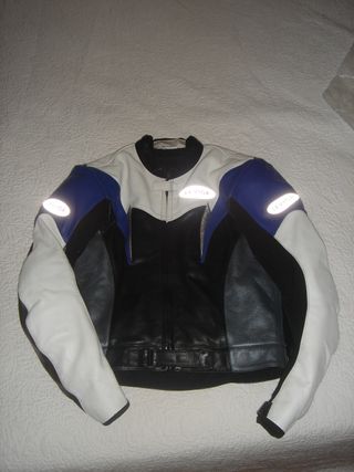 Chaqueta moto Levior cuero mujer