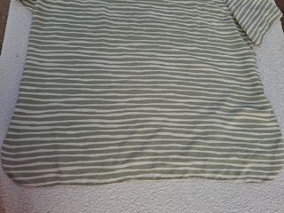 Blusa rayas verde-blanco T48. Medidas en descripci
