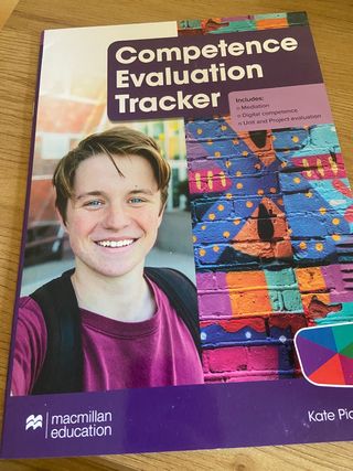INFLUENCE TODAY 2 Student's book: libro de text...