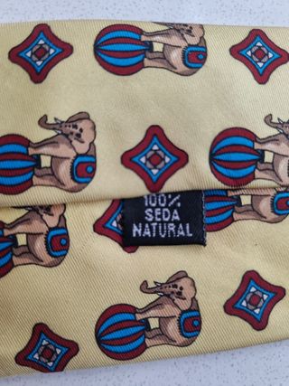 3 Corbatas niños - Rojo, Amarillo
Largo 36 ancho 7