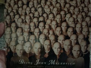 Banda sonora Being John Malkovich