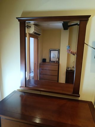Cómoda con espejo - Madera marrón