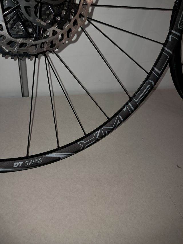 Ruedas 27,5  MTB / Gravel Dt Swiss - Mavic.