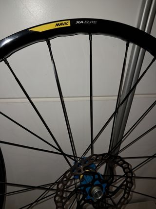 Ruedas 27,5  MTB / Gravel Dt Swiss - Mavic.