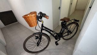 Bicicleta paseo mujer clásica CONOR