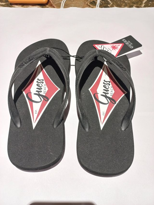 Infradito unisex Guess, n. 40