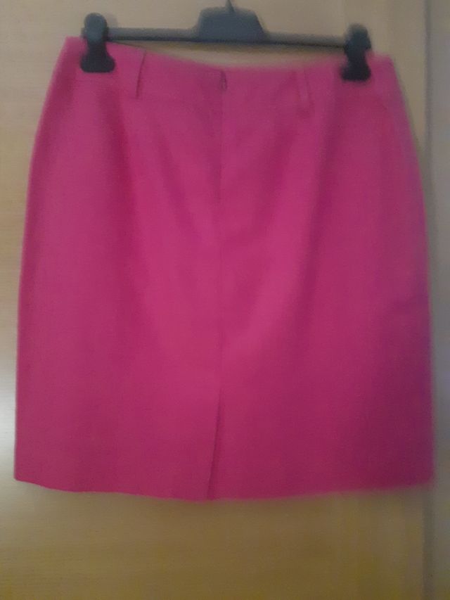 Falda rosa El Corte Inglés (Yera)