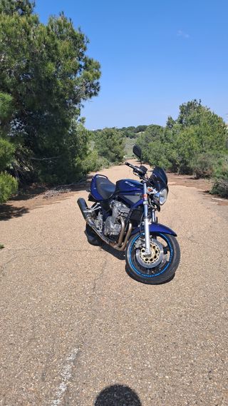 Suzuki GSF 600 bandit limitada A2