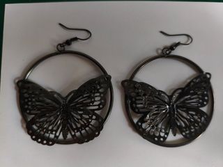 Pendientes Mariposa negros