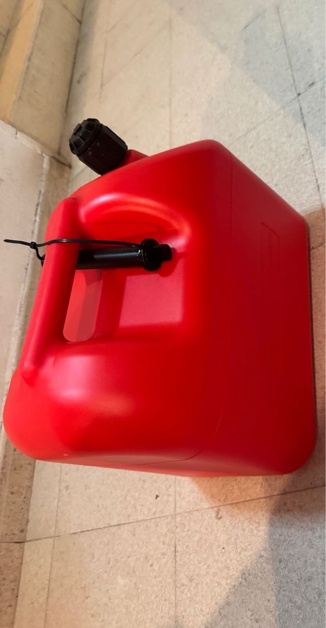 2 Garrafa gasolina 20L roja