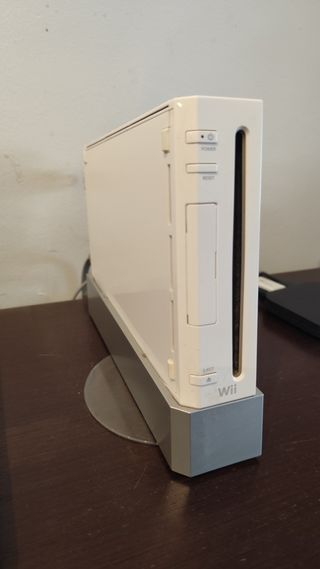 Nintendo Wii + Wii Fit Plus