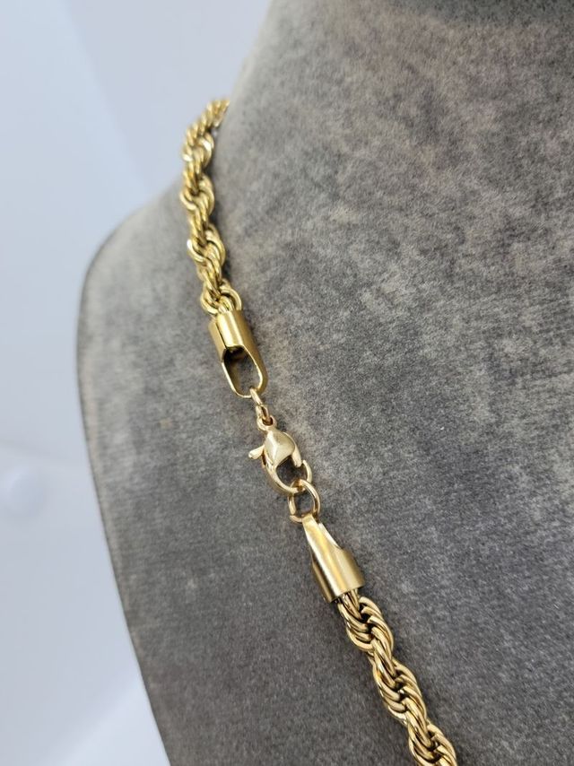 Colgante bandera gitana dorada