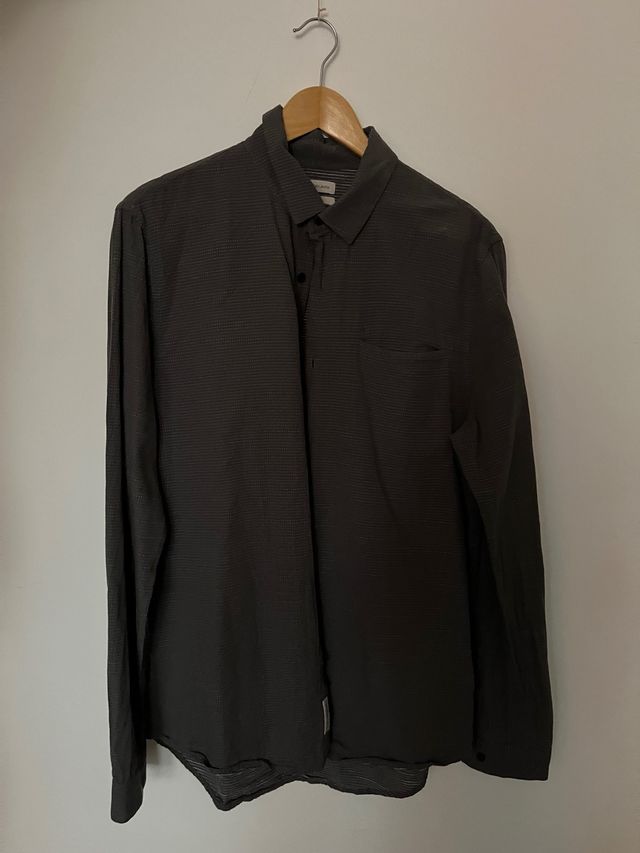 Camisa gris - Manga larga