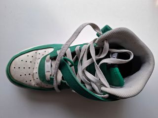 Nike Air Force 1 Mid - Verdes y Blancas