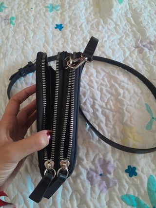 Bolso Parfois negro pequeño pero espacioso