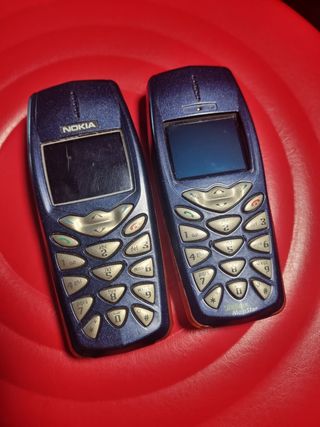 2 Nokia 3310i