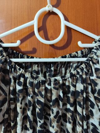Blusa animal print marrón beige