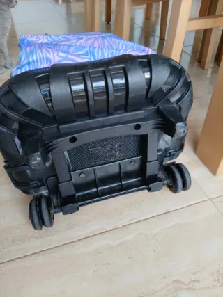 Mochila escolar Totó morada-azul