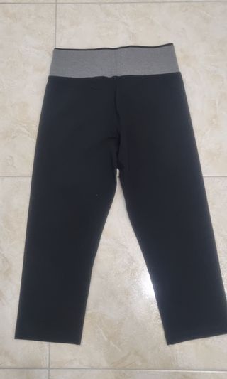 Leggings 3/4 neri e grigi