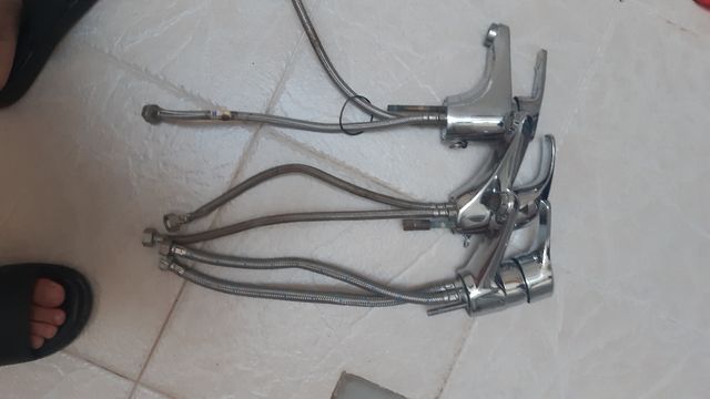 4  Grifos Baño Cromados