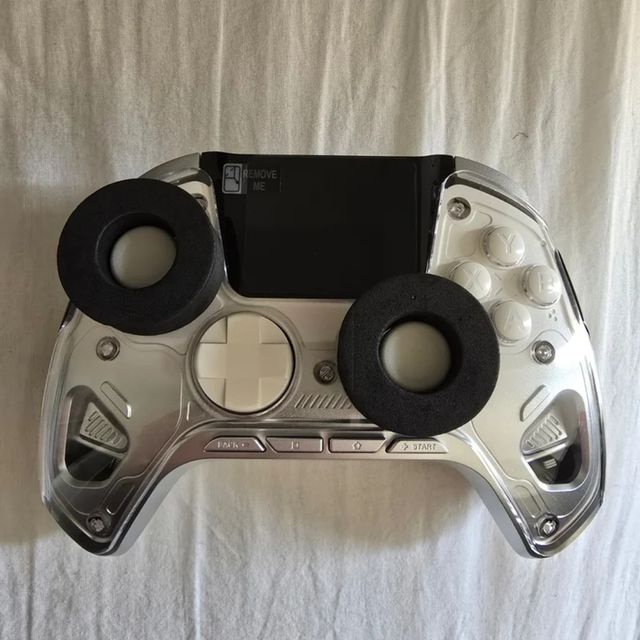 Manba One: Mando Gaming