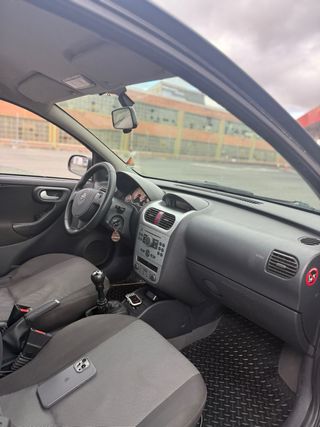 Opel Corsa 2004