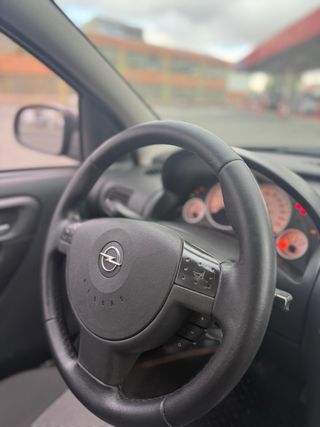 Opel Corsa 2004