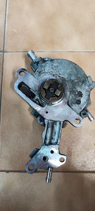 Bomba de Combustible , tándem  038145209M