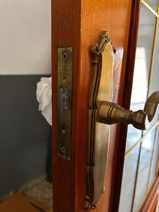 Puerta madera oregón 2’03 x 0’80