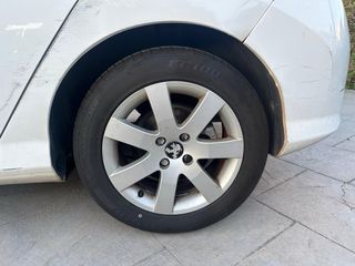 Peugeot 308 2012
