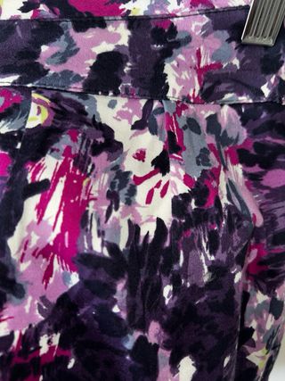 Minifalda estampada morada