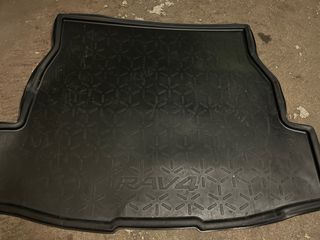 Alfombrilla maletero Toyota RAV4