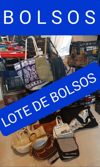 LOTE GRANDE :ropa,vajilla, calzado,bolsos,alfombra