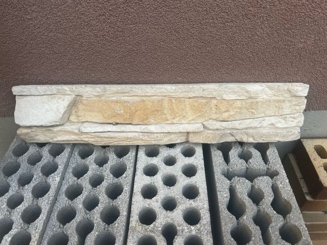 Revestimiento Piedra Sakar  tengo unas 4 cajas...