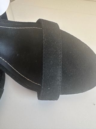 Sandalias Bershka negras