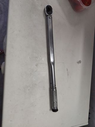 Llave dinamometrica 1/2"