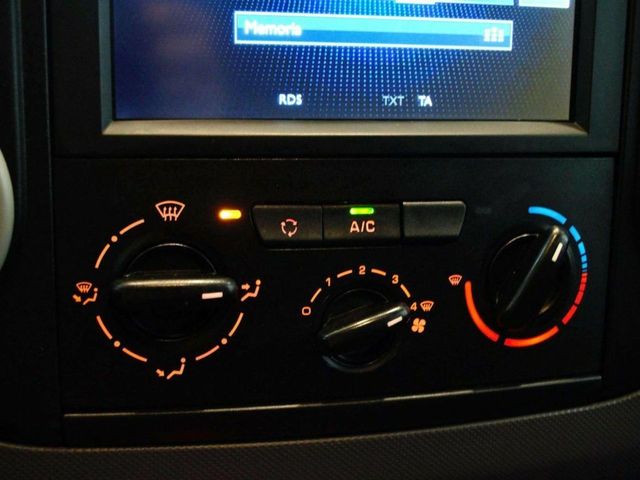 Peugeot Partner Furgón Confort PackL1 BlueHDi 55KW (75)