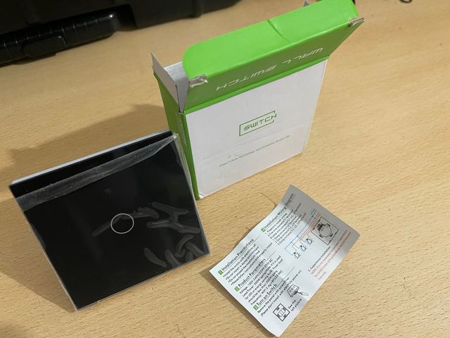 Interruptor táctil de pared