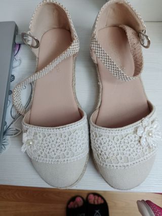 Zapatos niña comunión beige talla 35