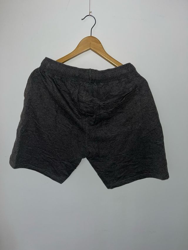 Shorts grises - Pantalones cortos