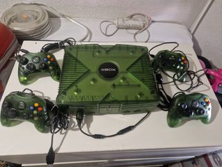Xbox Clasica Verde Translúcida
Edición especial ✨️